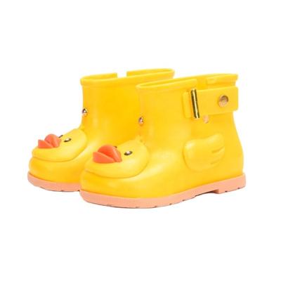 China Lightweight Children Rain Shoes Duck Water Shoes Fashion Children Shoes Short Rain-Boots for sale