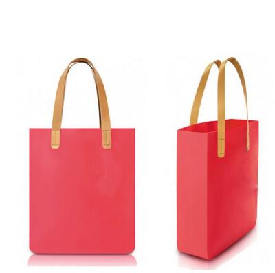 China New Fashion Design Women Handbag Silicone Beach Bag for sale