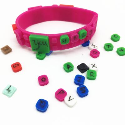 China CLASSIC Silicone DIY Beads Bracelet Christmas Gift Promotional Rainbow Color Alphabet Love for sale