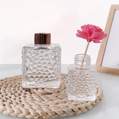 China Home Decorate Aromatherapy Unique Bottle Design Square Glass Diffuser For Gift for sale