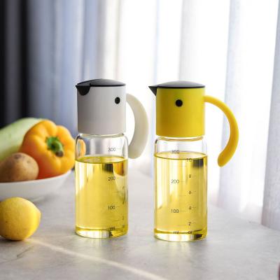 China Sustainable Bird Form Automatic Open And Close Kitchen Cooking Tools Oil Glass Bottle Dispenser for sale