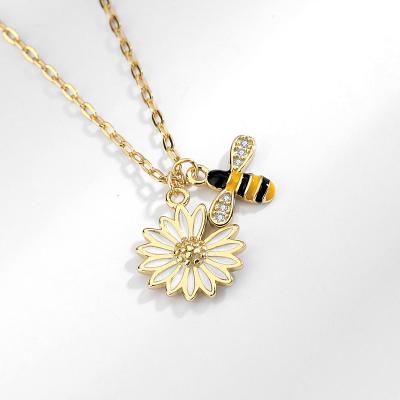 China Fashion Honey Bee Daisy Flower Pendant Necklaces S925 Silver For Women Girls Adjustable Chain for sale