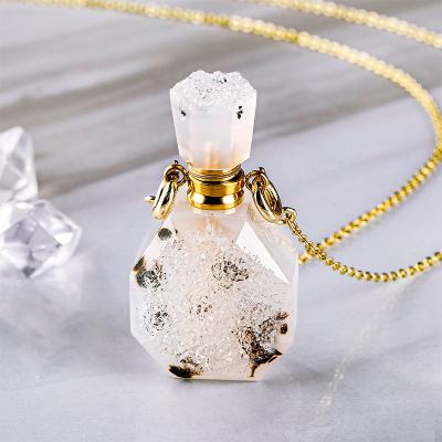 China FASHIONABLE Hot Natural Stone Crystal Perfume Bottle Diffuser Essential Oil Bottle Necklace Pendant Gift for sale