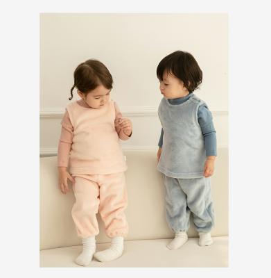 China Wenbier Fleece Thermal Infant Coral Sleep Wear Sets Kids Home Wear Lovely Cute Cartoon Baby Pajamas Thermal Clothes for sale