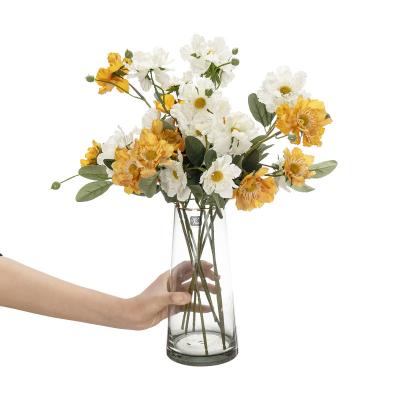 China Real Touch Silk Single Round Flower Wedding Decoration Products Artificial Flower Chrysanthemum for sale