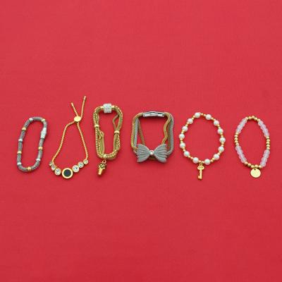 China Gold Adjustable Crystal Bead Bracelet Mesh Chain Zircon Horse Pendant Bowknot Wholesale CLASSIC for sale