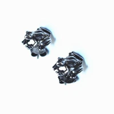 China Fashion Punk S925 Sterling Silver Vintage Frog Earrings Personalized Stud Earrings for sale