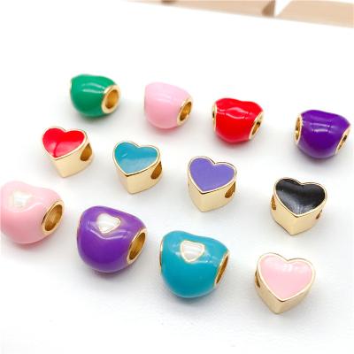 China FASHIONABLE Heart Shaped Loose Jewelry Accessories Heart Shaped Resin Bead Ring Oxygen Copper Plating 24K Copper DIY Pendant for sale