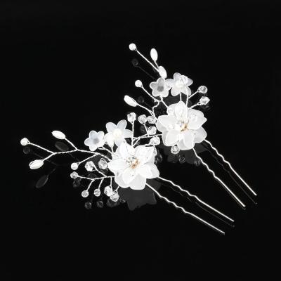 China Korean Handmade Crystal Stick Hair Clips U Shape Flower Hair Clips Hairpins Pearl Flower Hair Accessories Fashion Bridal Hair Accessories for sale