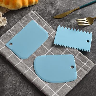 China Viable OEM Factory Wholesale Kids Safe Plastic Pizza Dough Cutter And Scraper for sale