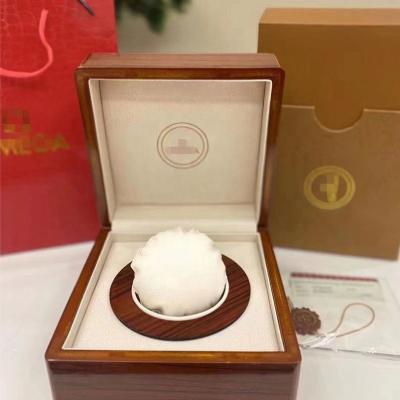 China High Quality Luxury Watch Packaging Brand Box Customized Logo Piano Lacquer Single Watch Slot Omega Watch Box With Storage Bag for sale