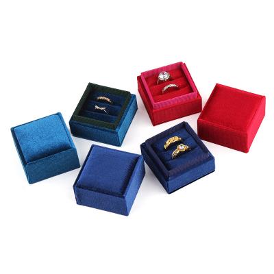 China Luxury Custom Wedding Jewelry Package Velvet Cardboard Velvet Suede Jewelry Display Packaging Gift Ring Box for sale