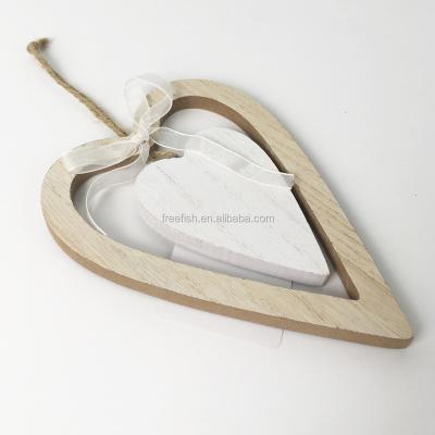 China Other Home Decor Wooden Heart Shaped Hanging Ornament for sale