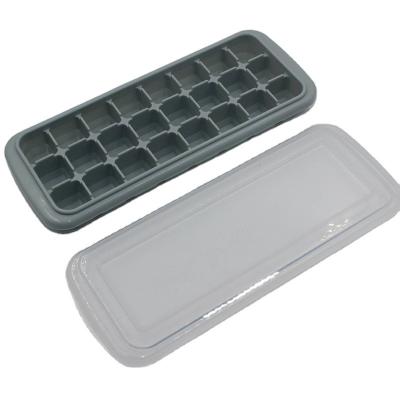 China Viable Wholesale Colored Plastic Cube Tray Ice Lattice In Good Quality Ice Food Grade for sale