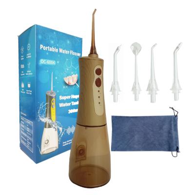 China Effectively Maintains Oral Health 2021 Hot New Selling Gold Color Waterproof Refillable Water Flosser Oral Irrigator Water Teeth for sale