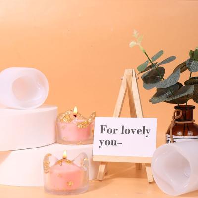 China Creative Romantic China DIY Mirror Aromatherapy Candlestick Silicone Mold Drop Crystal Glue Mold for sale