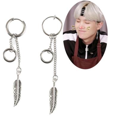 China Kpop Bangtan Boys Wholesale KPOP Idol Sell Suga Wing Tassel Bangtan Boys Jewelry Metal Earring for sale