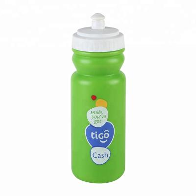 China Nonprofit Organizations Marathon Portable Water Bottle Cheap Working Plastic Logo Gym Customized Bottle for sale