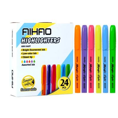 China Promotional Markers & Highlight Bars Wholesale Cheap Pen Style Fiber Plastic Highlighter Pen Wholesale Good Quality for sale