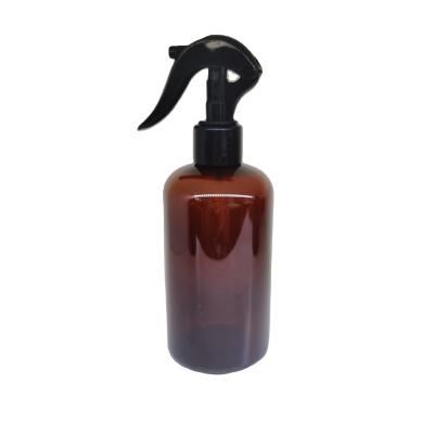 China 16oz 500ml Amber Hair Oil Conditioner Pet Lotions Bottles With Mini Trigger Sprayers Black for sale