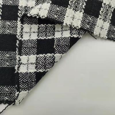 China Anti Pill Fashion Yarn Dyed Fabric Woven Wool Plaid 330gsm Polyester Fabric For Coat for sale