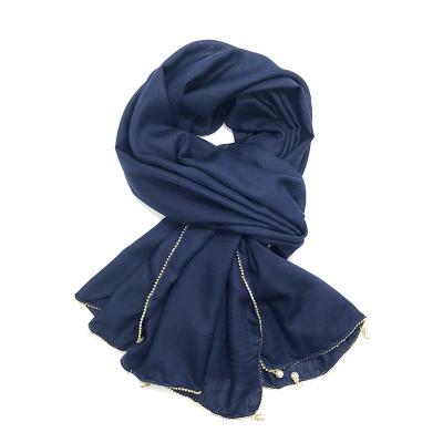 China Comfortable factory direct cotton and canvas monochrome chain hanging big pearl ladies fashion scarf for sale