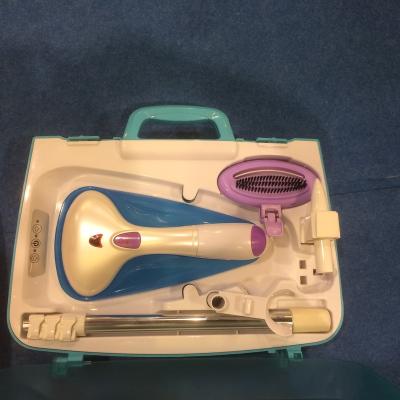 China Package YF-888 Ceramic Portable Steam Brush Steam Iron for sale