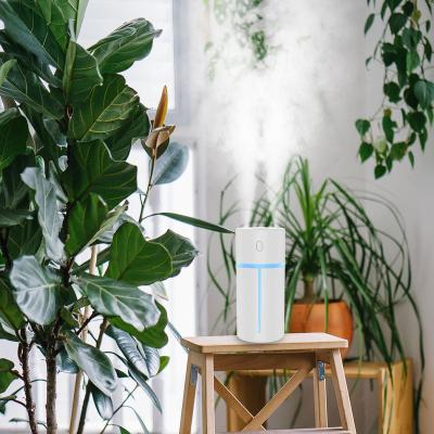 China Outdoor Nano Spray Factory Mini Humidifier Diffuser Portable Air Humidifier 300Ml Travel Humidifier for sale