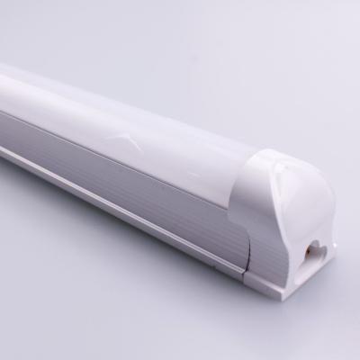 China Hot Selling Desktop T8 18W 4FT PC 85-265V Aluminum Casing Led Tube Light Fixture for sale