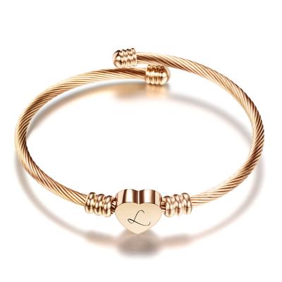 China New Arrivals CLASSIC CLASSIC Rose Gold Heart Charm Cable Initial Bracelet for Women Girls 26 Letters A to Z Alphabet Bracelets Bangles for sale