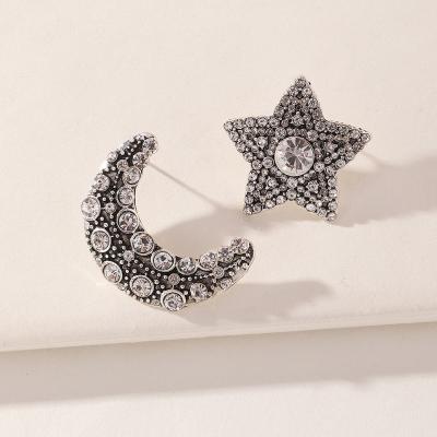 China Trendy Jewelry Five-pointed Star Women Asymmetric Full Moon Pave Rhinestone Stud Earrings for sale