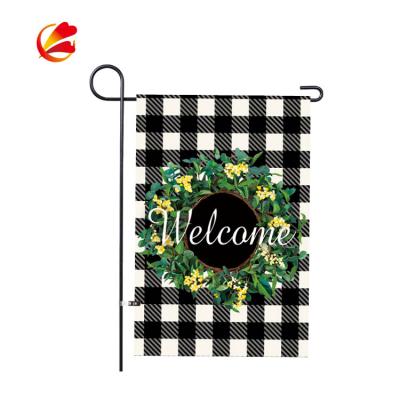 China Promotional Cheap Custom Printing Ruffled Garden Flag Burlap Christmas Thanks Giving Garden Yard Flag for sale