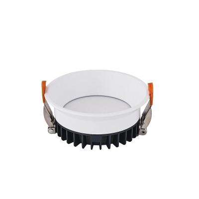 China Indoor 2022 Commercial indoor circular spotlight downlights embedded 9W 12W 18W 24W LED downlights for sale