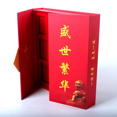 China Custom Manufacturers Custom Wholesale Red Square Craft Box Packing Kraft Cardboard Packaging Gift for sale