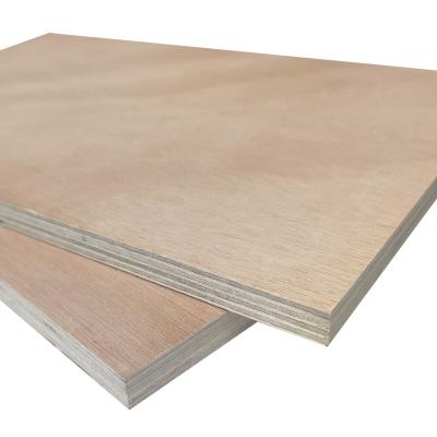 China Modern Okoume Veneer Popular Customized Waterproof Plywood For Construction for sale