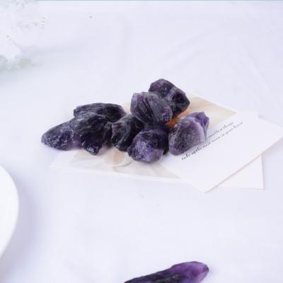 China Wholesale Natural Deep Original Diffuser Crystal Stone Degaussing Stone China Amethyst Crystal Crafts for sale