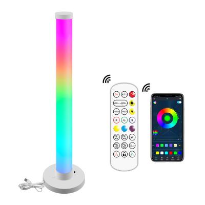 China Creative Colorful Game Table Atmosphere Lamp RGB USB Interface Remote Control Smart Game Learning Reading Lamp for sale