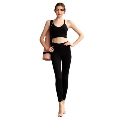 China Breathable Yoga Fitness Set Gather Stereotypical Waist High Hips Underwear Sports Yoga Sets Women Breathable Sweatsuit for sale