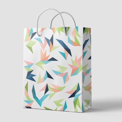 China Factory Wholesale Recyclable Various Luxury Custom Gift Paper Shopping Bag With Handle for sale