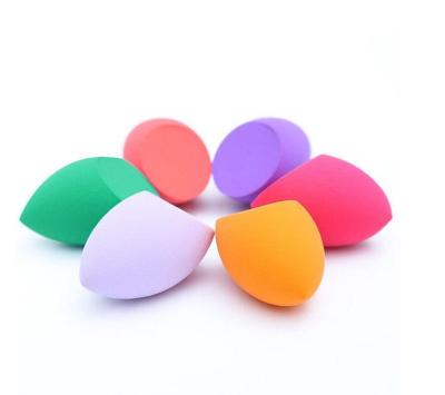 China Makeup Blenders Beauty Sponges Egg Shaped Sponge Base Applicator Cleansing Blending Cosmetic Sponges for sale