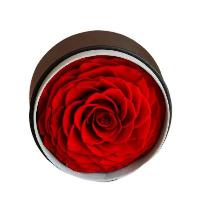 China Immortality Flower Gift Box Rivet Small Round Box Christmas Birthday Gift For Family And Girlfriend 13*8.5cm for sale