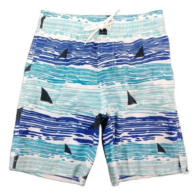 China Customized Print Blank Children's Breathable Board Shorts Boys Summer Beach Wear Vocation Wear Wholesale Boys Surfing Swimming Shorts for sale