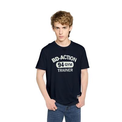 China Camiseta de hombre personalizada de algodón 100% negro con diseño ligero y transpirable en venta