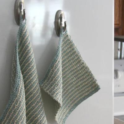 China F-9617 New Viable White And Blue Color Stripe Crochet Dish Cloth Kitchen Hanging Nonwoven Cleaning Cloth Knit Kitchen Daily Dish Towel for sale