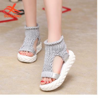 China New Design Black Stripe Design Beige Women's Handmade Crochet Slippers Rope Sandal Rope Sandals For Summer Hot for sale