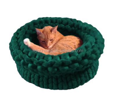 China Factory Price Handmade Crochet Ky1522 Fashionable Soft Kennel Chunky Merino Knit Pet Caves Giant Knitting Wool Pet Cat Beds for sale