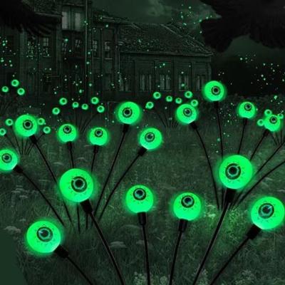 China Halloween hot green Eyeball Swaying Firefly Lights Decorations Halloween Outdoor Solar Scary eyes solar Lights decor for sale