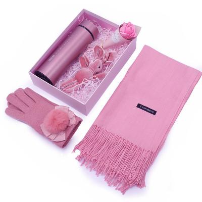 China Presentation Gift Set Winter Christmas Birthday Gift Set Three-Pieces Gift Box For Woman for sale