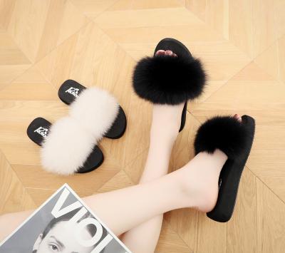 China Lightweight Ladies Summer Slippers Fox Hairy Fur Slides Fashion Fur Slippers For Women for sale