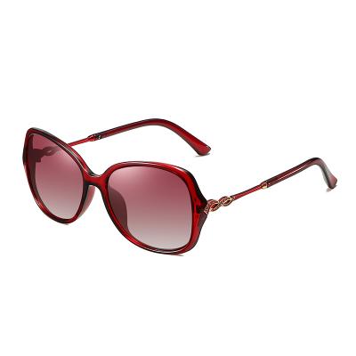 China Fashion Retro Sunglasses Sunglasses For Women Polarized UV400 Driving Sun Glasses for sale